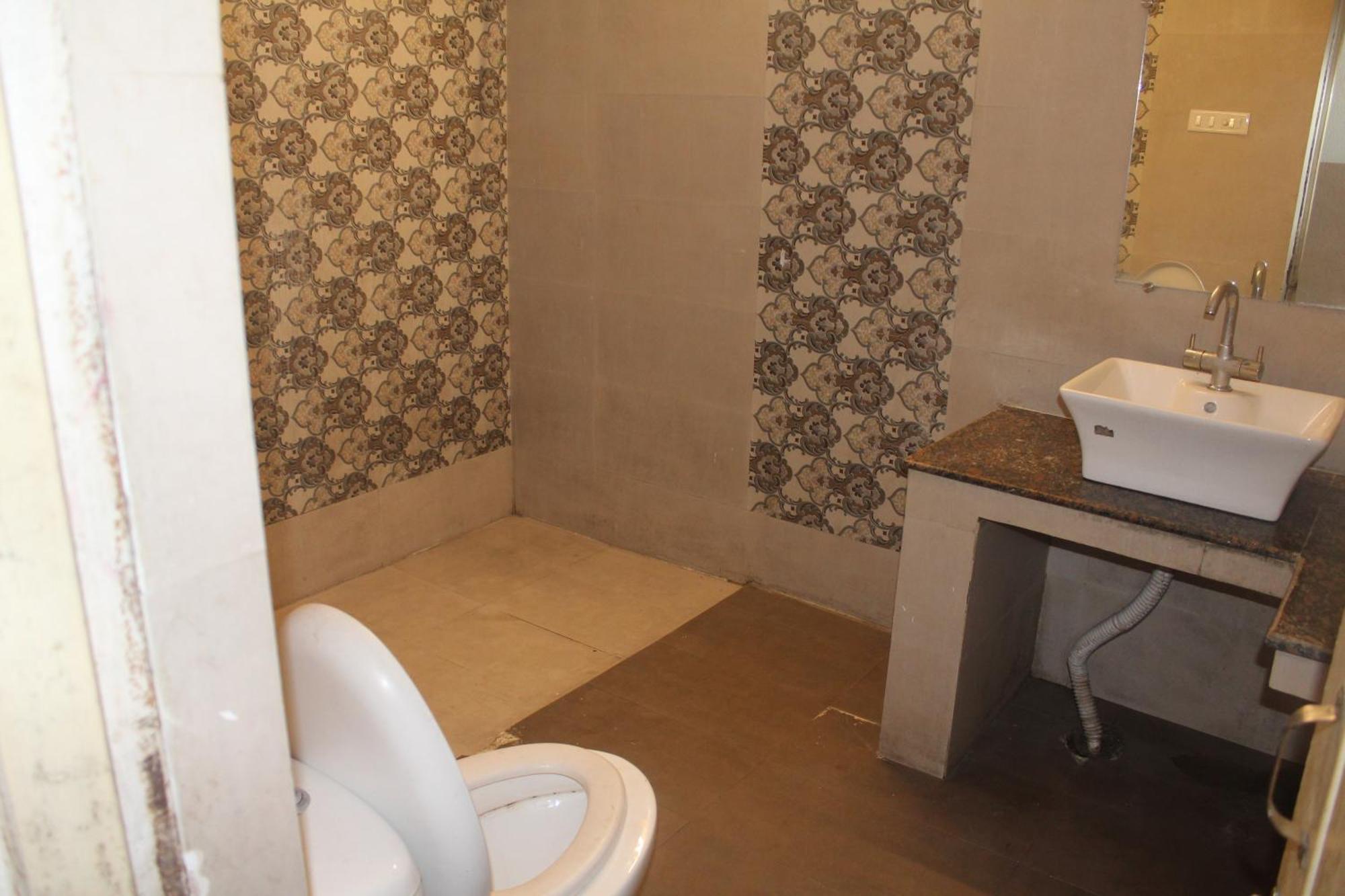 Hotel Shree Chitra Residency By Grb Haridwār Esterno foto