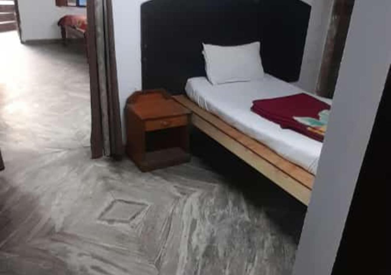 Hotel Shree Chitra Residency By Grb Haridwār Esterno foto