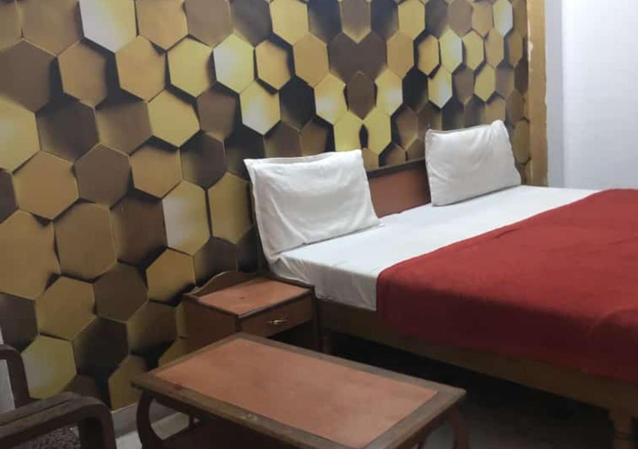 Hotel Shree Chitra Residency By Grb Haridwār Esterno foto